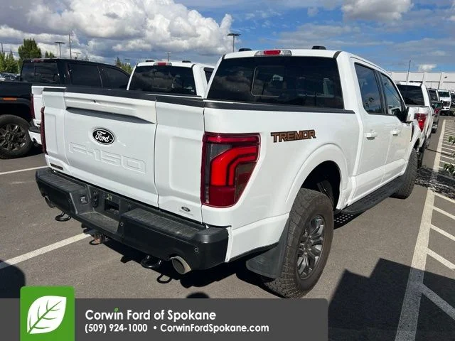 Used 2024  Ford Tremor image 4