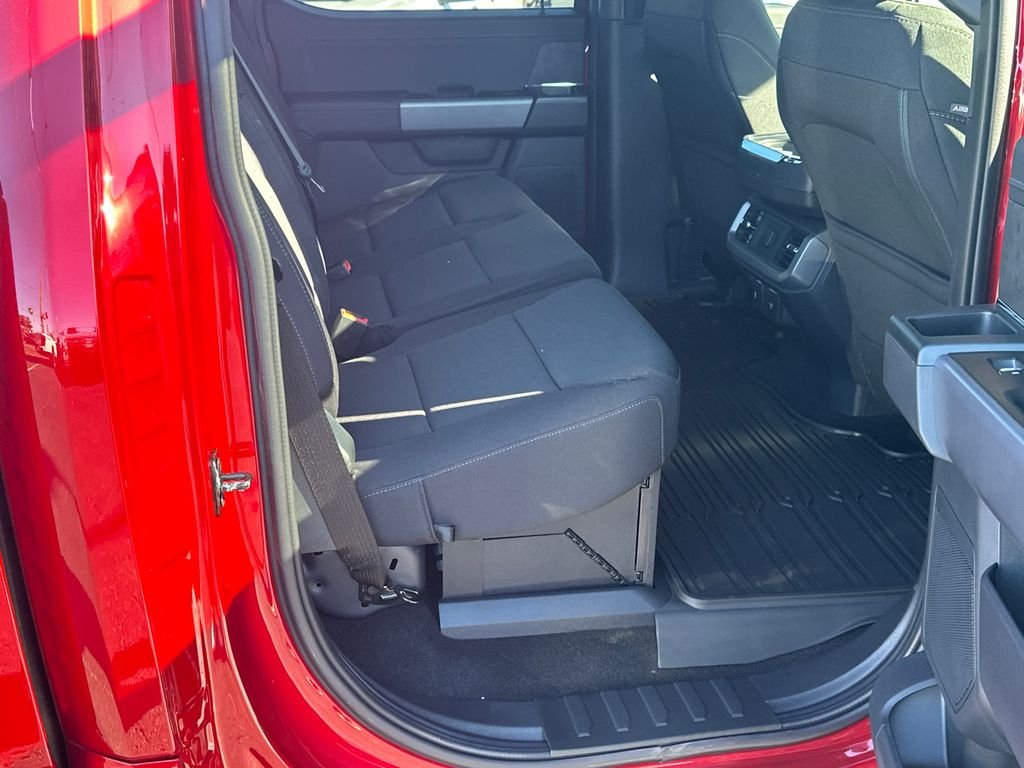 New 2025 Red Ford XLT image 15