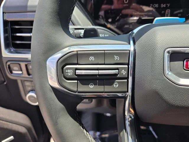 New 2026 Sterling Metallic GMC Elevation image 31