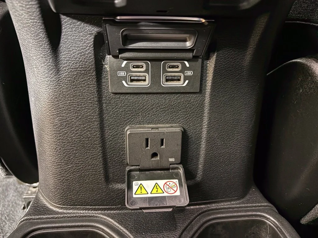 Used 2025 Black Jeep Rubicon image 35