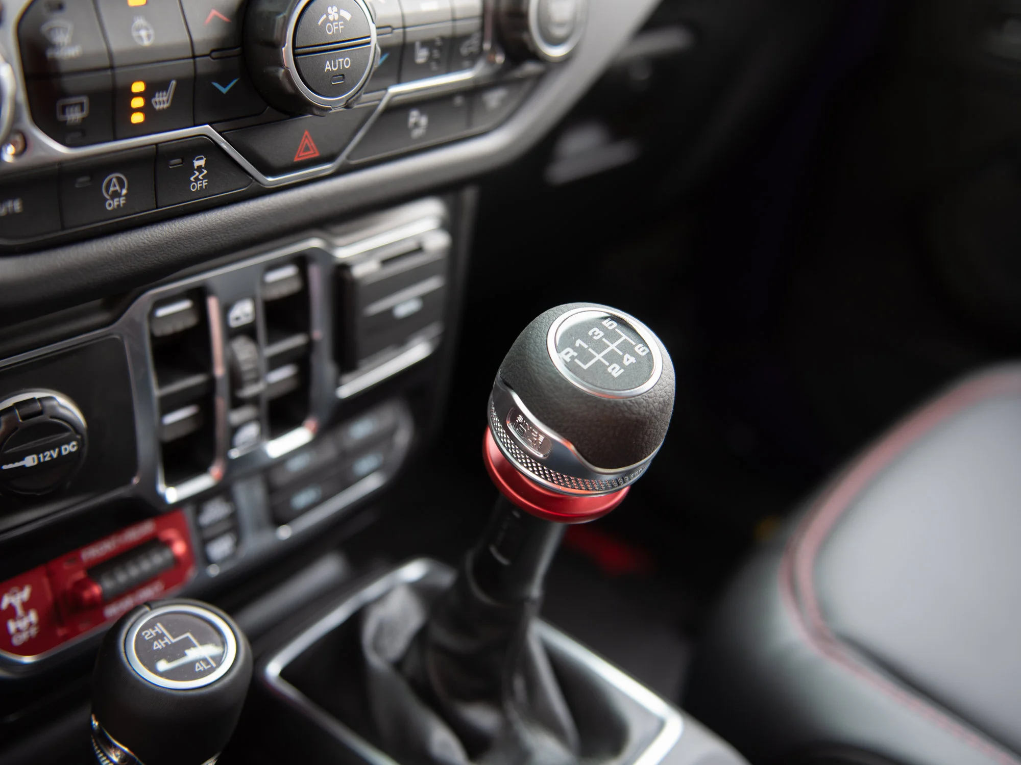 New 2026 reign Jeep Rubicon X* 6-Spd Manual image 21