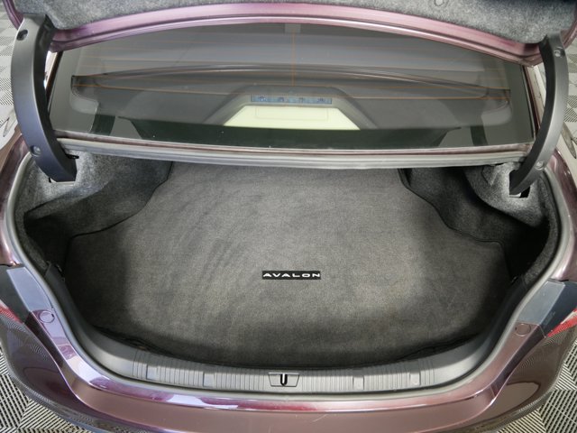 Used 2015 Sizzling Crimson Mica Toyota Limited image 14