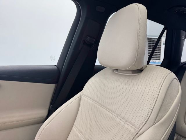 Certified Used 2024 Black Mercedes-Benz GLC 300 image 37