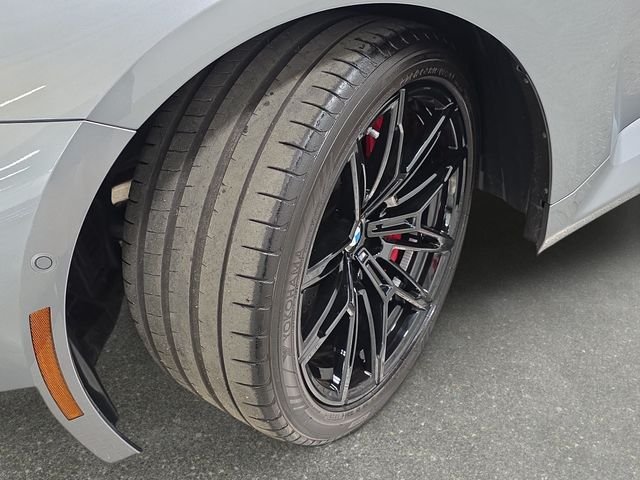 Used 2026 Skyscraper Grey Metallic BMW  image 29