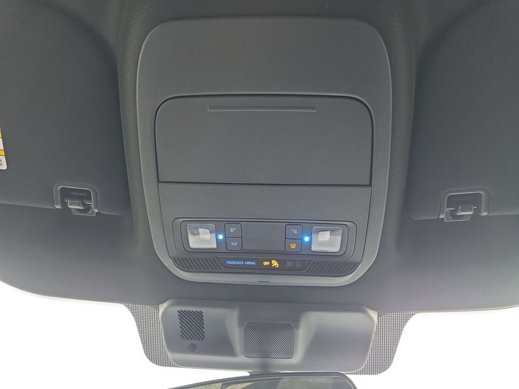 New 2026 Iconic Silver Metallic Ford XLT image 27