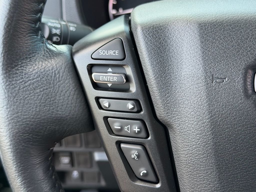 Used 2024 Green Nissan SV image 25