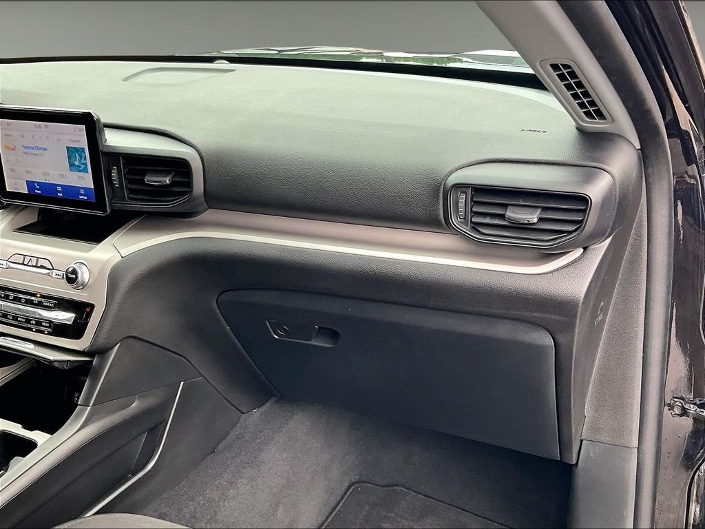 Used 2023 Agate Black Metallic Ford XLT image 12
