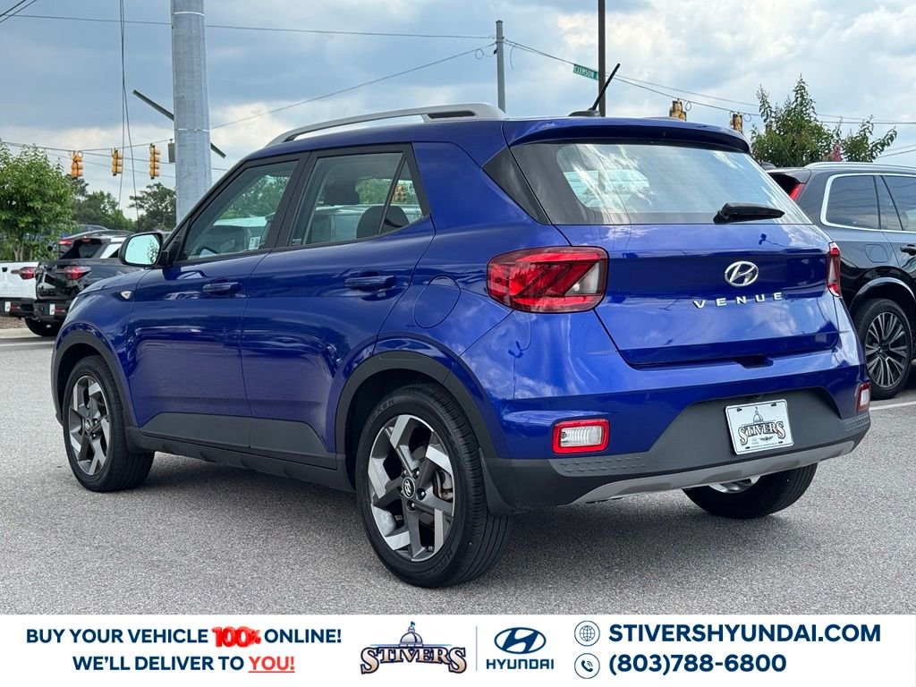 2024 Hyundai Venue SEL - Photo 11