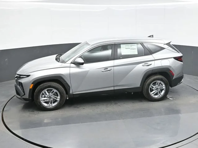 New 2026 Silver Hyundai SE image 12