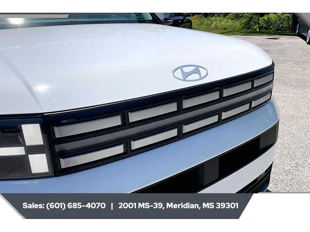 Used 2025 SERENITY WHITE Hyundai SEL image 22