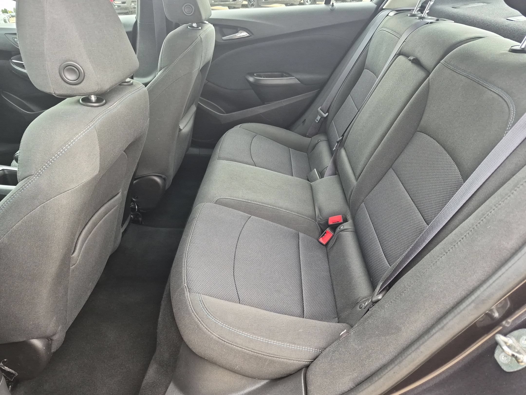 Used 2016 Tungsten Metallic Chevrolet LT image 23