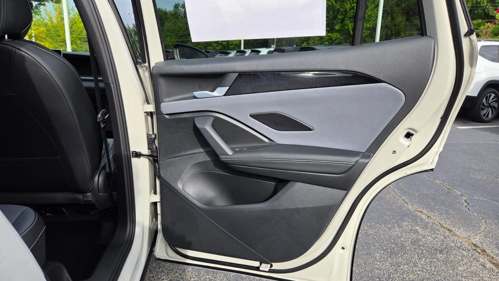 New 2026 Sandstone Volkswagen SE R-Line Black image 50