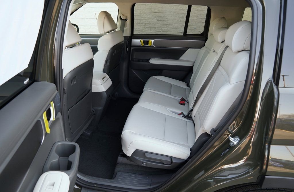 2025 Hyundai Santa Fe SEL - Photo 45