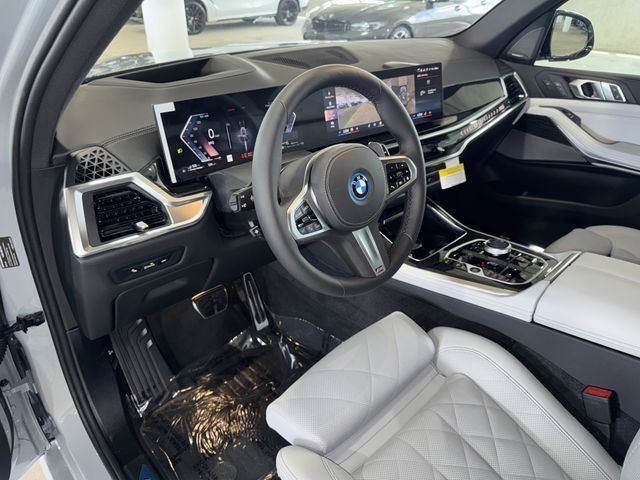 New 2026 Brooklyn Grey Metallic BMW xDrive50e image 15