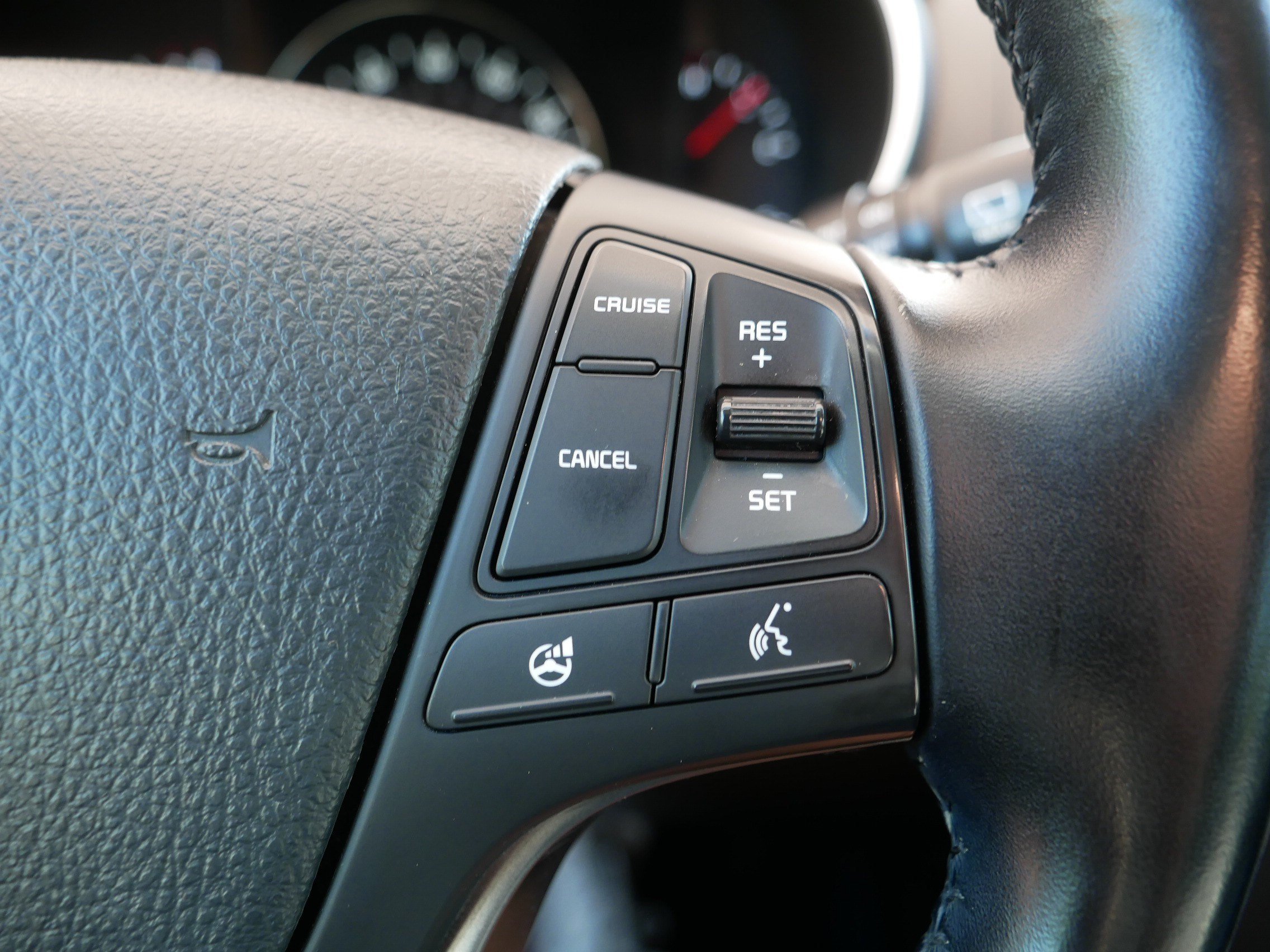 Certified Used 2015 Ebony Black Kia EX image 29
