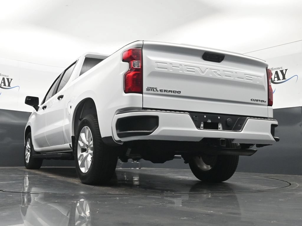 Used 2024 Summit White Chevrolet Custom image 30