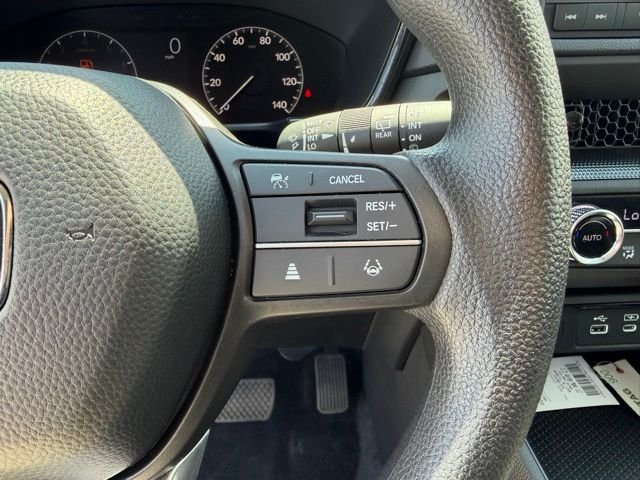Used 2025  Honda EX image 23