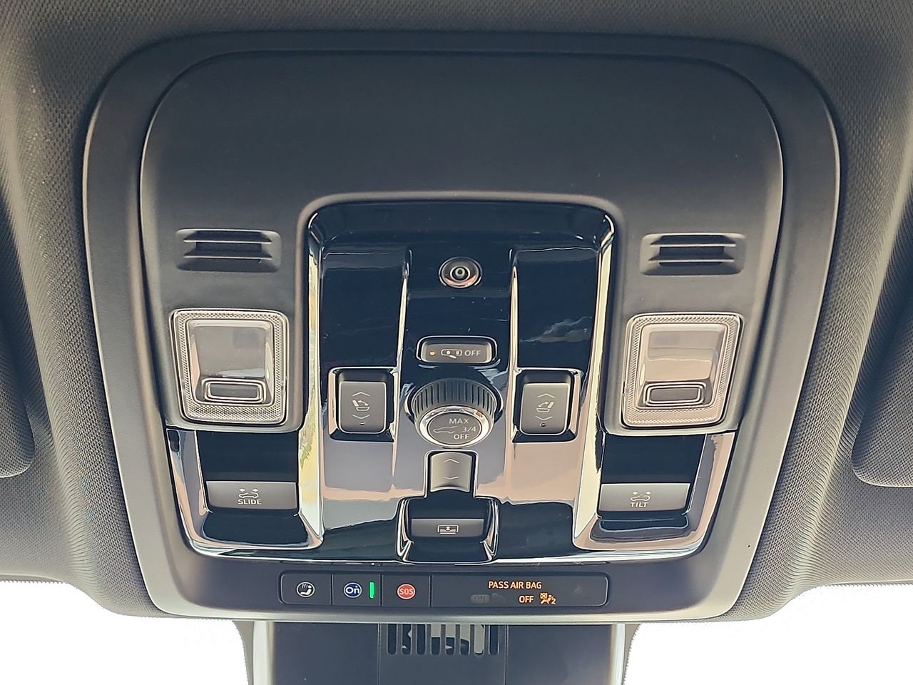 New 2026 Polar White Tricoat Chevrolet High Country image 28
