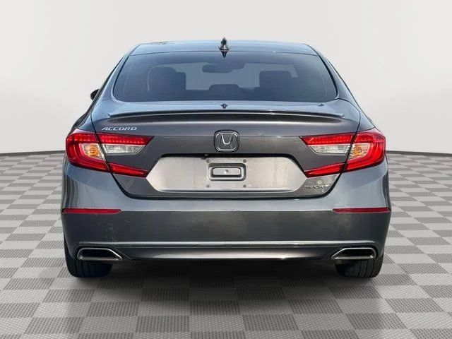 Used 2019  Honda Sport image 7