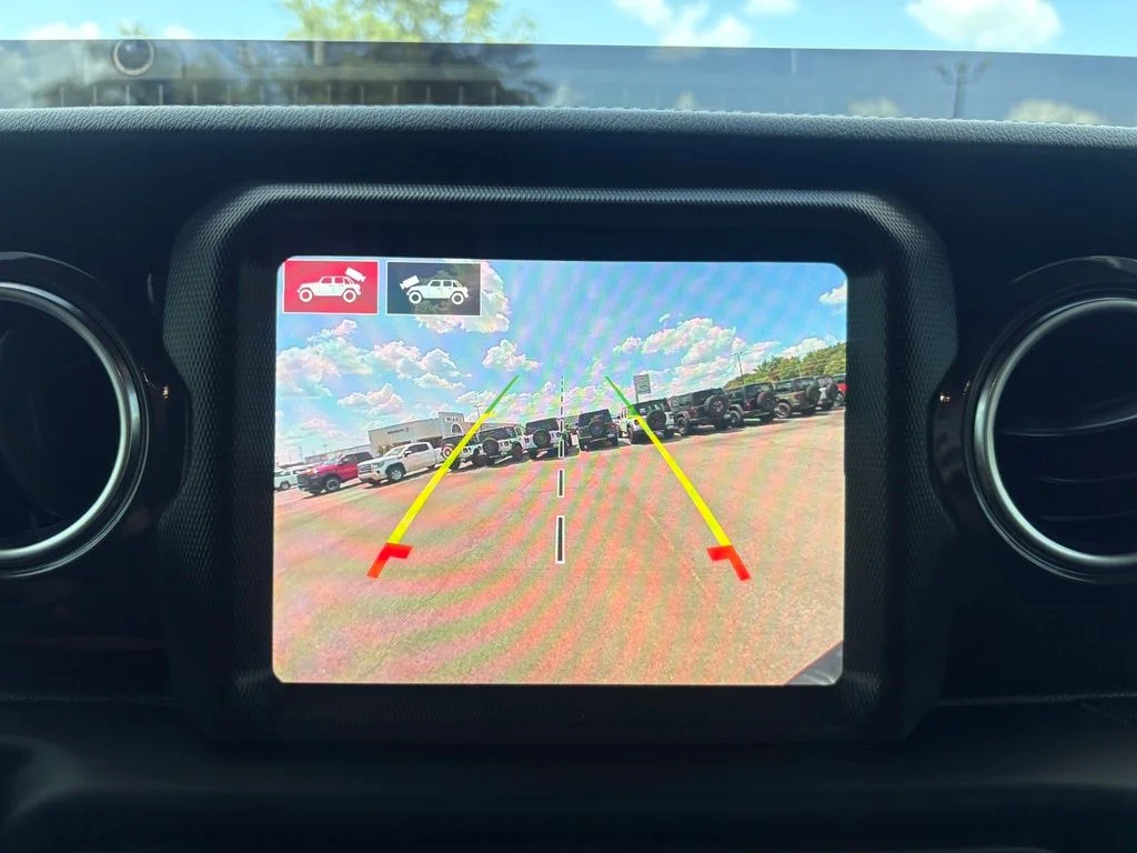Used 2023 Red Jeep Rubicon 392 image 22