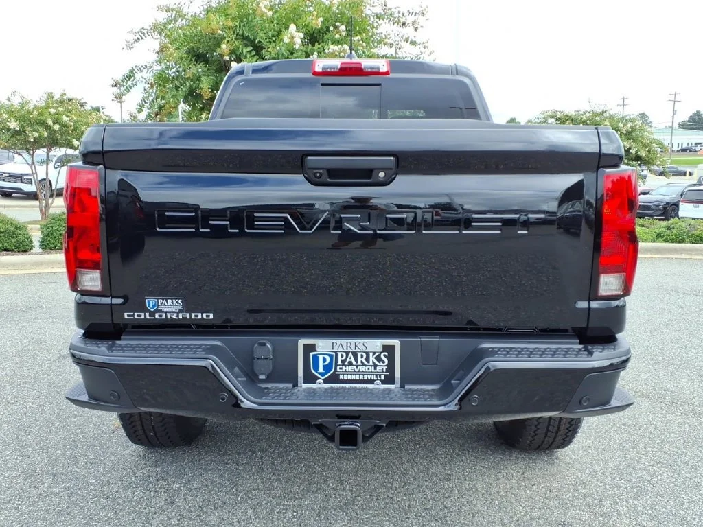 New 2026 Black Chevrolet Trail Boss image 29