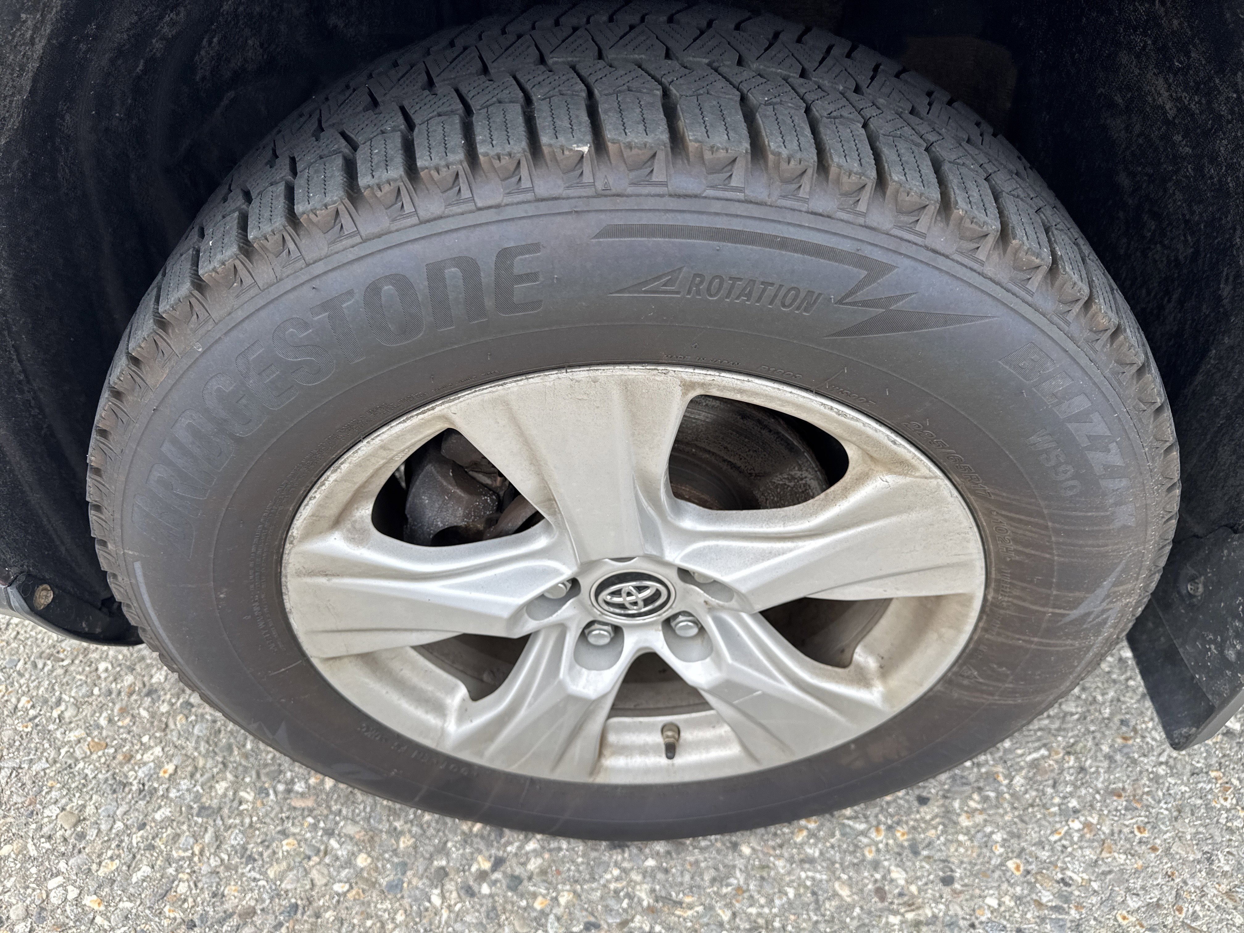 Used 2019 Ruby Flare Pearl Toyota XLE image 9