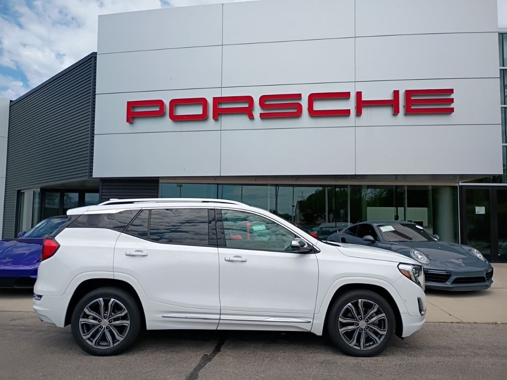 2019 GMC Terrain Denali AWD's photo