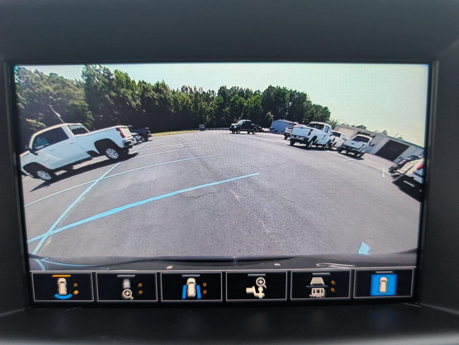 Used 2023 EBONY TWILIGHT METALLIC GMC AT4 image 17
