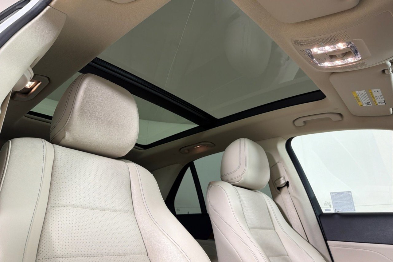 Certified Used 2024 Polar White Mercedes-Benz GLE 450 image 15