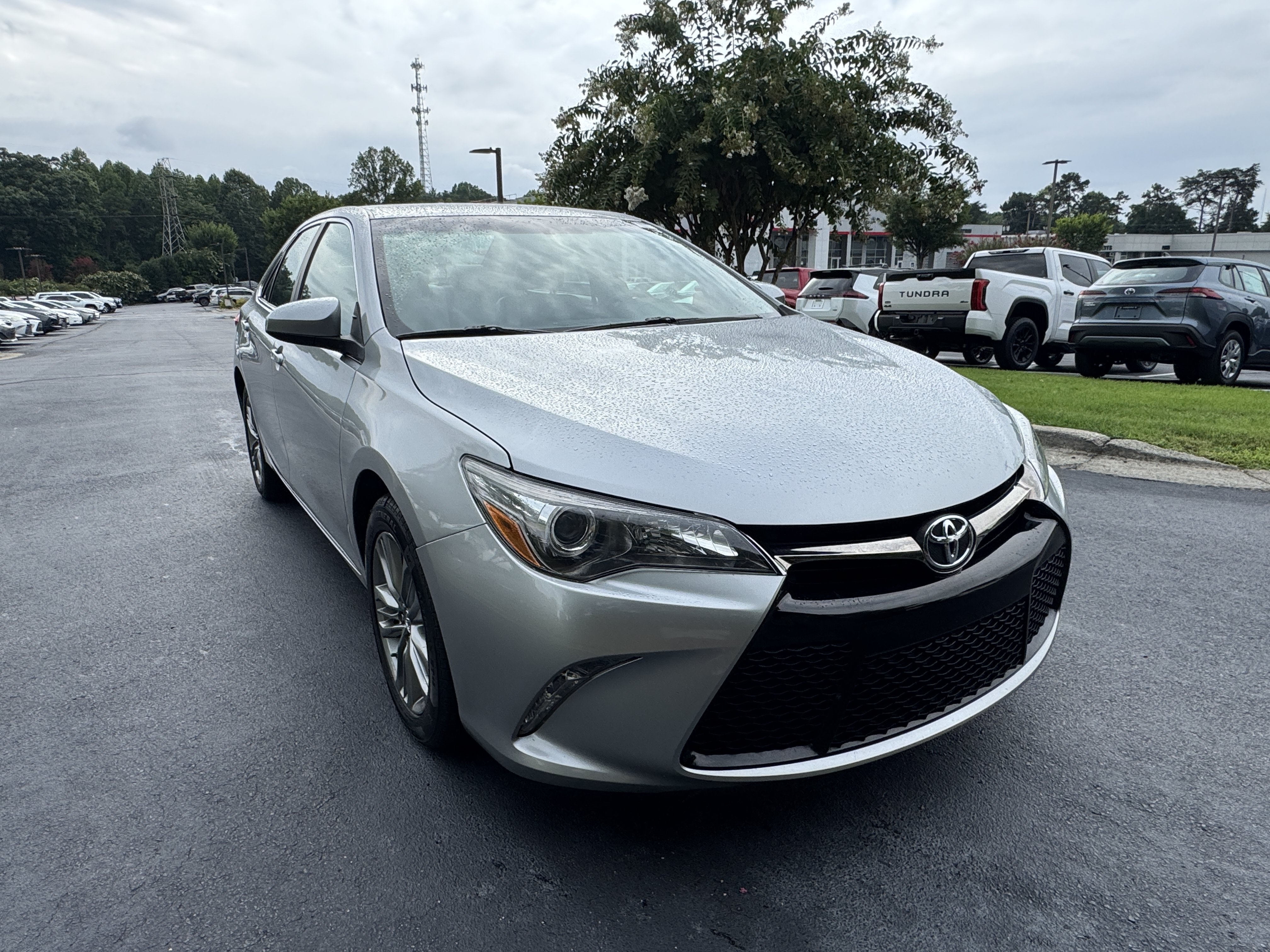 Used 2015 Celestial Silver Metallic Toyota SE image 3
