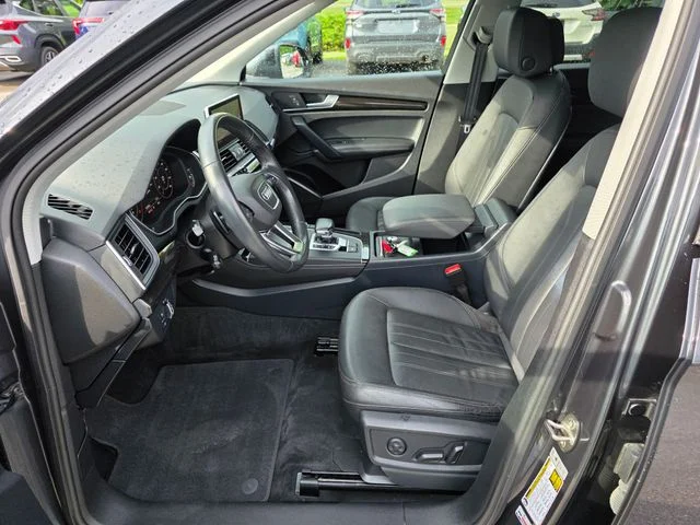Used 2019 Gray Metallic Audi 2.0T Premium Plus image 16