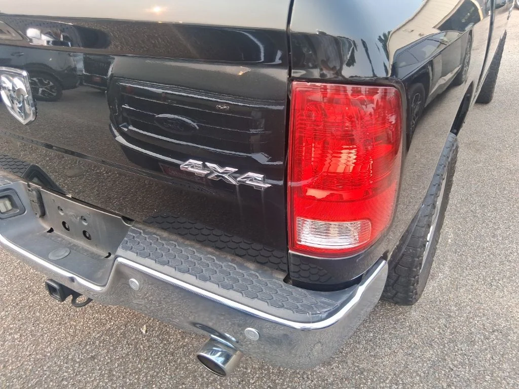 Used 2015 Black Ram Big Horn image 5