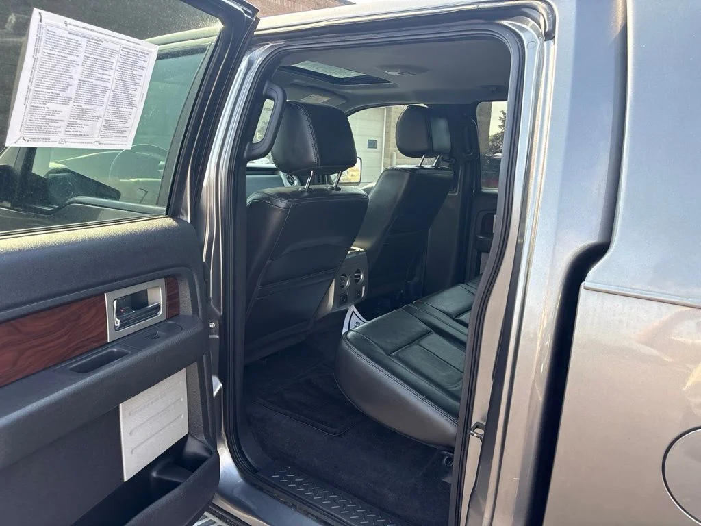 Used 2012 Sterling Gray Metallic Ford Lariat image 23
