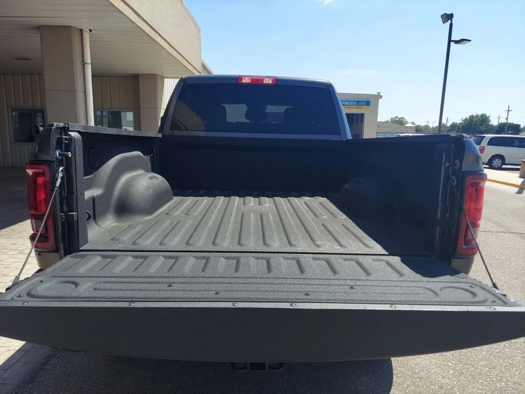 Certified Used 2025 Gray Ram Big Horn image 11