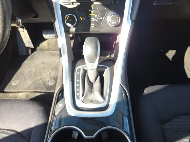 Used 2016 White Ford SE image 27