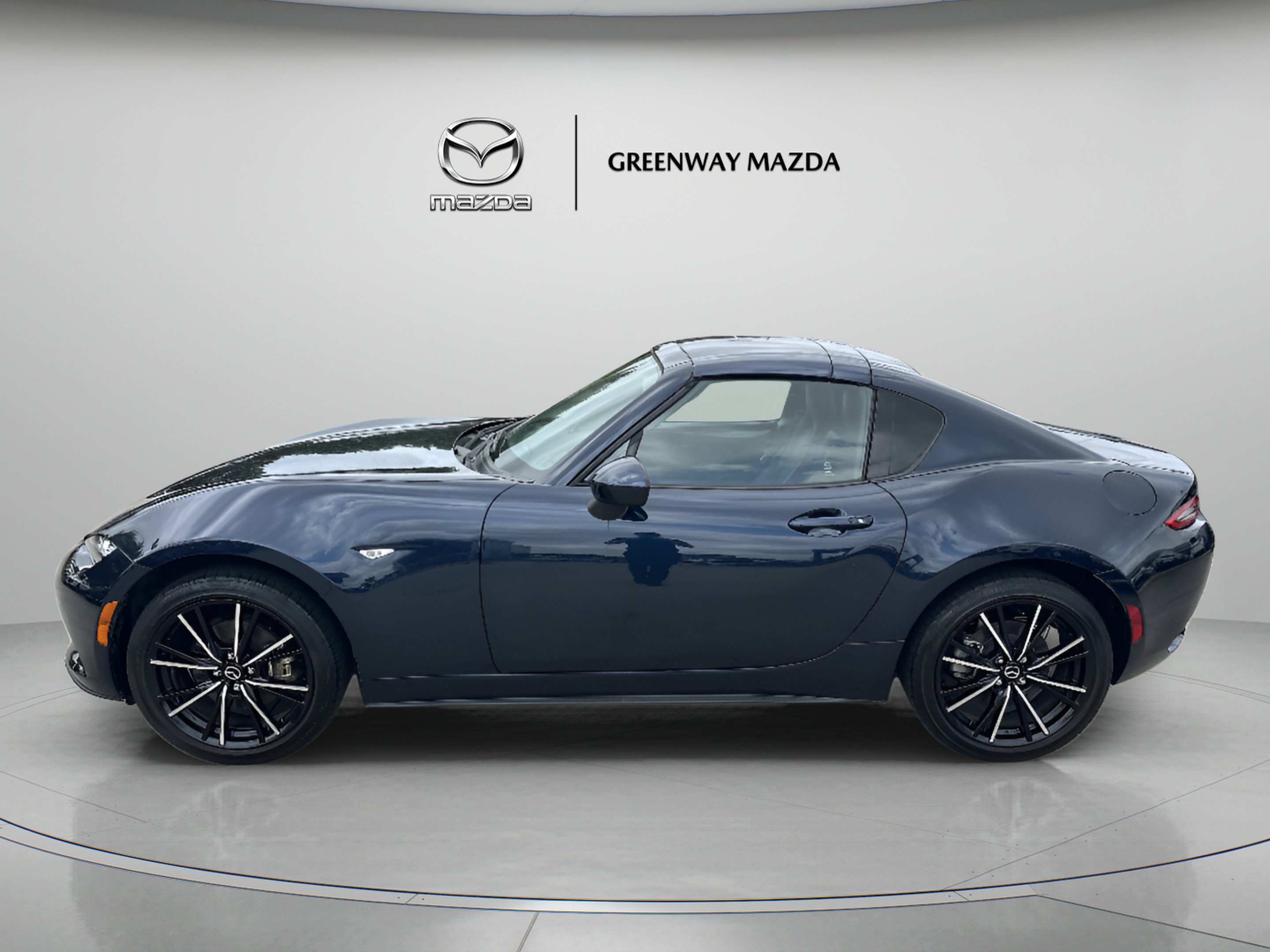 Used 2025 Deep Crystal Blue Mica Mazda Grand Touring image 4