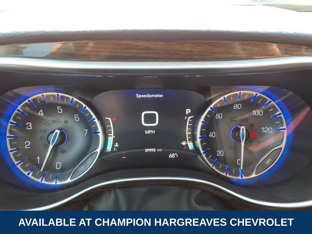 Used 2021 White Chrysler Limited AWD image 27