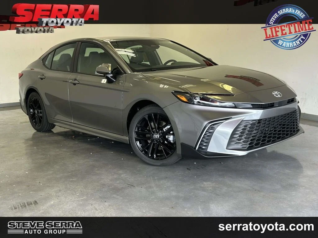 Used 2026  Toyota SE image 1