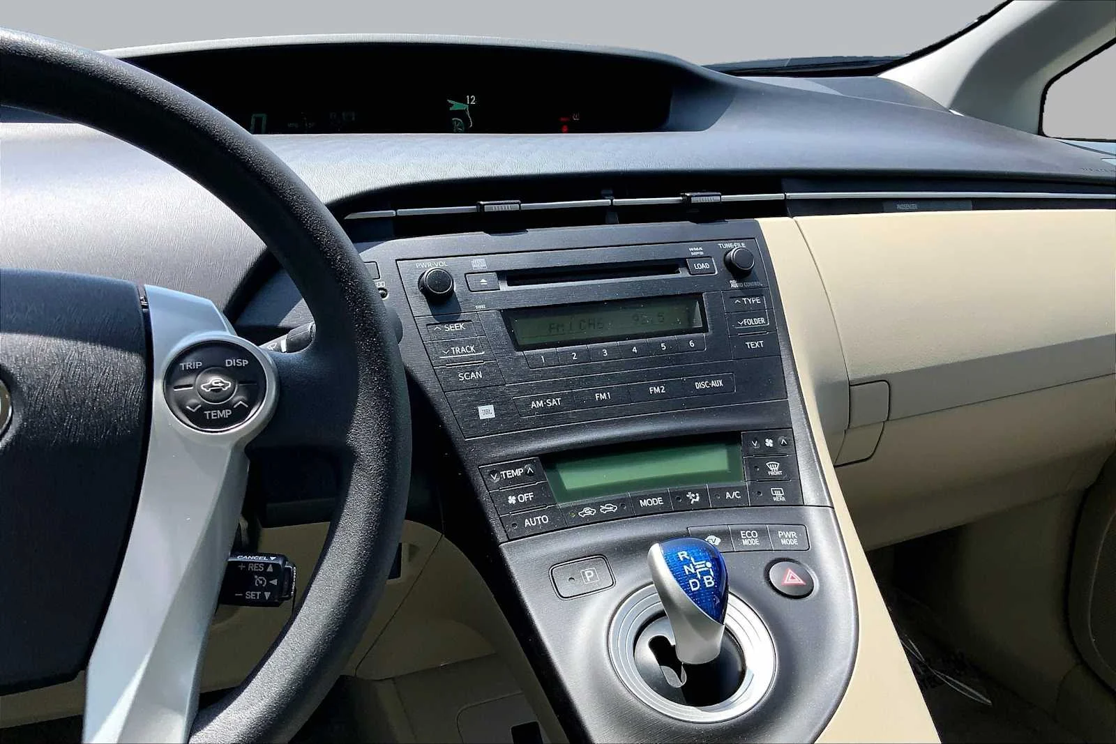 Used 2011 Blizzard Pearl Toyota III image 6