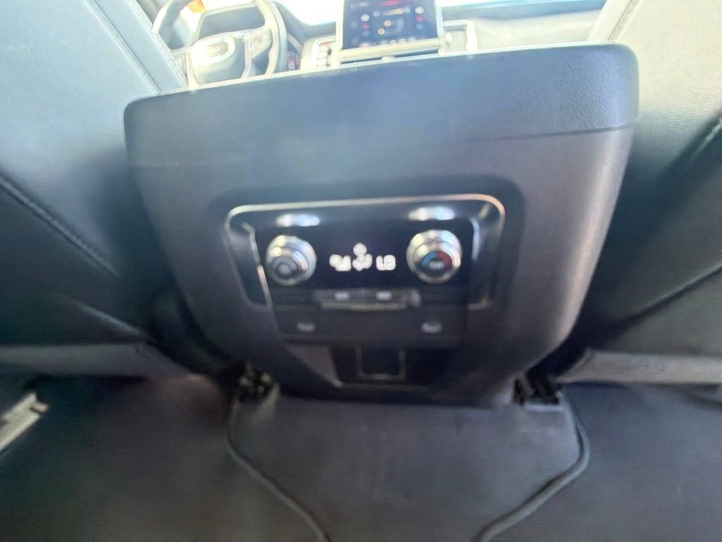 Used 2024 Onyx Black GMC SLT image 54