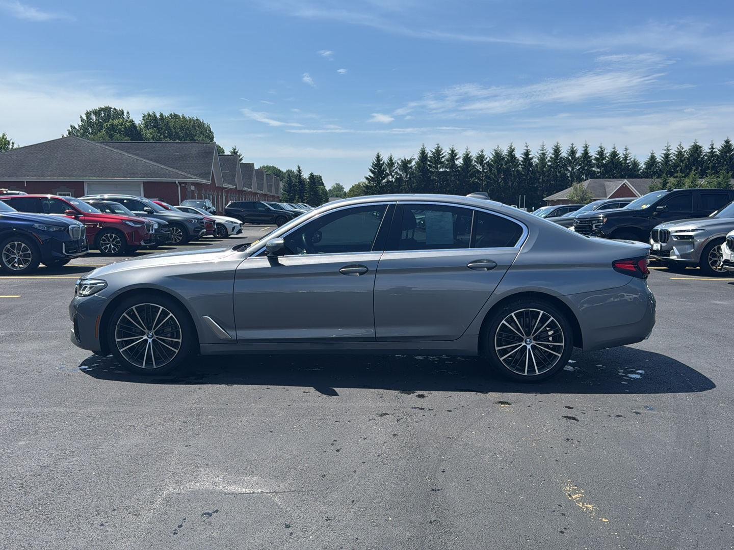 Used 2023 Skyscraper Gray Metallic BMW 540i xDrive image 7