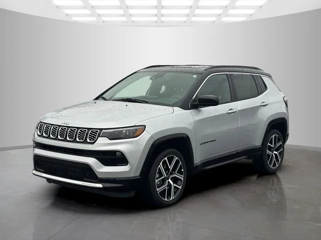 Certified Used 2025 Silver Jeep Limited image 3