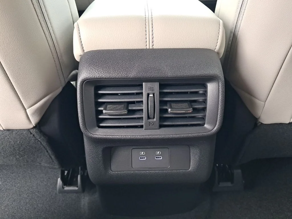 2025 Nissan Murano SL - Photo 24