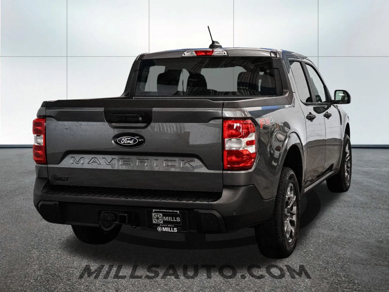 New 2026 Gray Ford XLT image 7