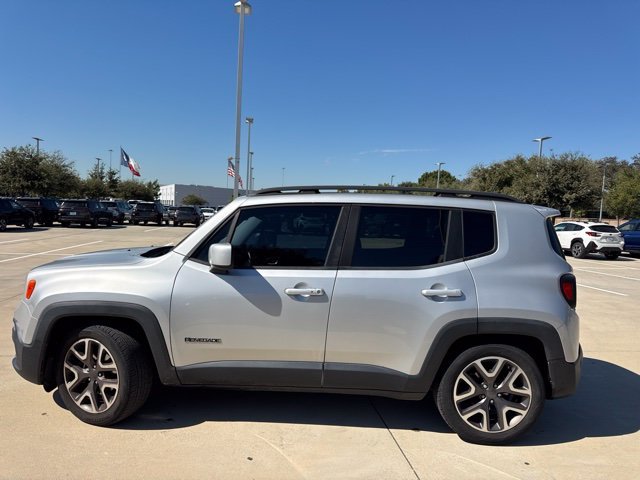 Used 2015 Glacier Metallic Jeep Latitude image 6