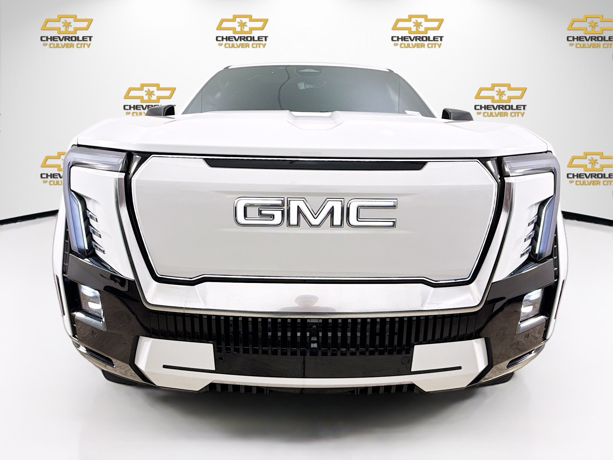 Used 2025 GMC Sierra EV Denali with VIN 1GT10MED5SU405872 for sale in Culver City, CA