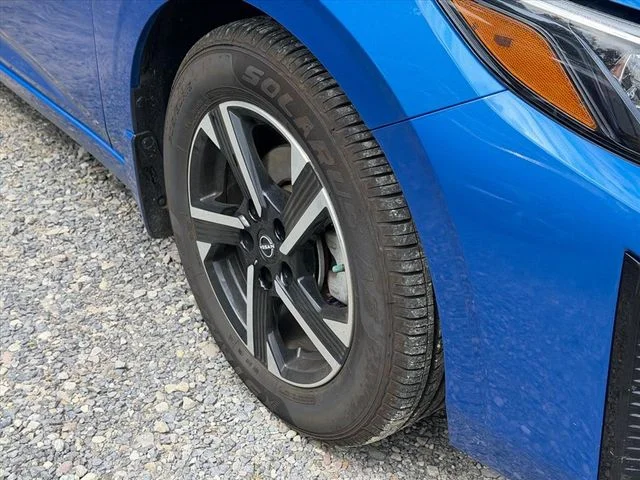 Used 2024 Blue Nissan SV image 9