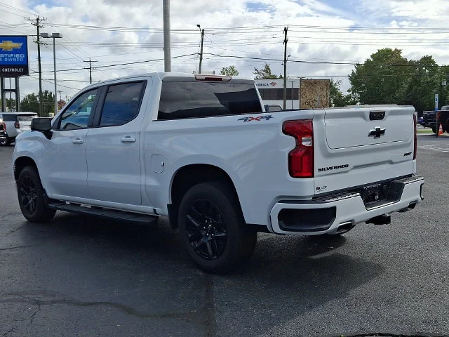 Used 2026 White Chevrolet RST image 5