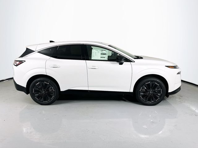 New 2026 Everest White Pearl TriCoat Nissan Platinum image 9