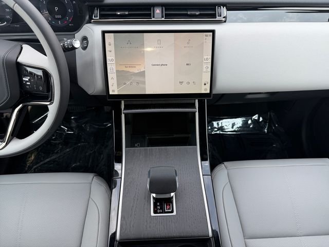 New 2026 Santorini Black Land Rover S image 15